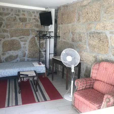 Casa Pombas Guest house