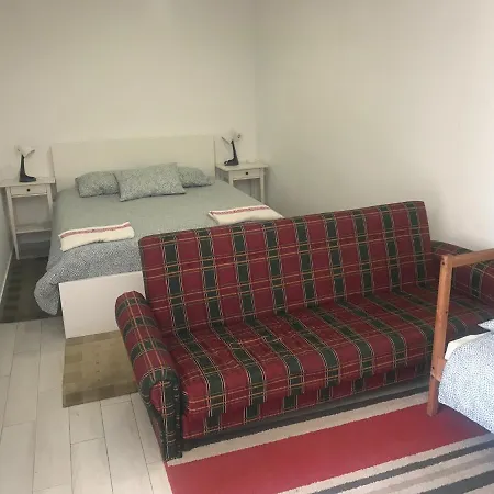Casa Pombas Guest house