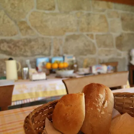 Casa Pombas Guest house Barcelos